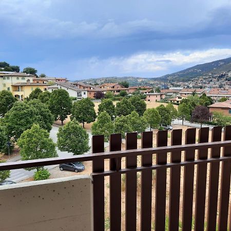 Appartamento Confortevole E Ben Servito San Mariano Экстерьер фото